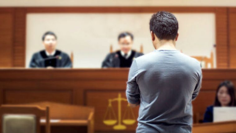Bench Trial vs. Jury Trial – Advantages of Each for Criminal Cases
