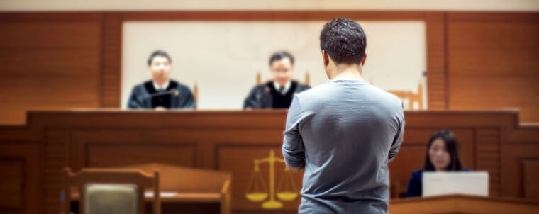 Jury Trial vs. Bench Trial — Benefits of Each for Criminal Cases